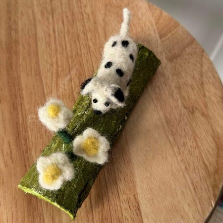 Needle felted Spot and the daisy flowers