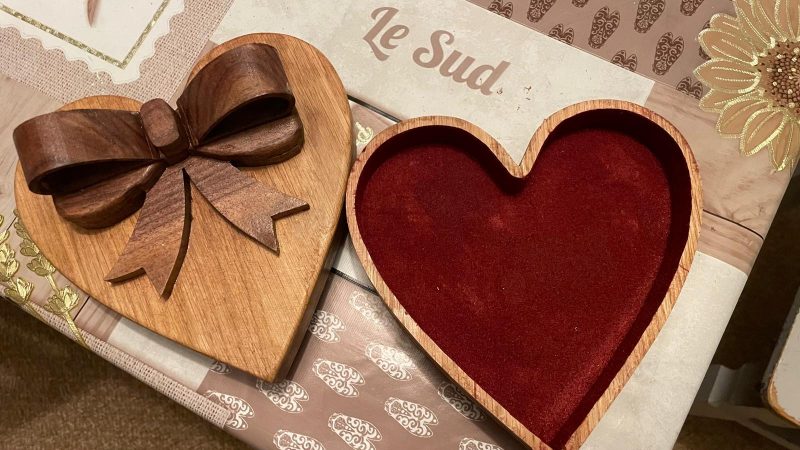 Handcrafted Wooden Heart-Shaped Box with Bow – Perfect for Jewelry or Special Gifts