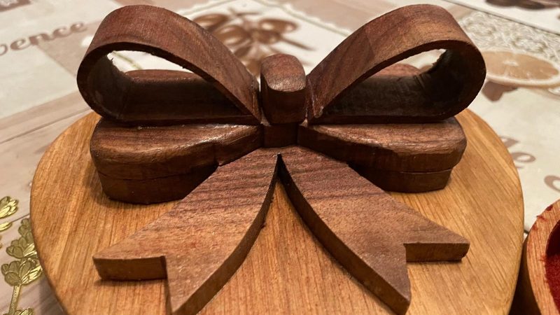 Handcrafted Wooden Heart-Shaped Box with Bow – Perfect for Jewelry or Special Gifts