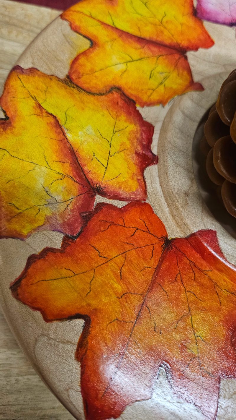 Table centrepiece candle holder