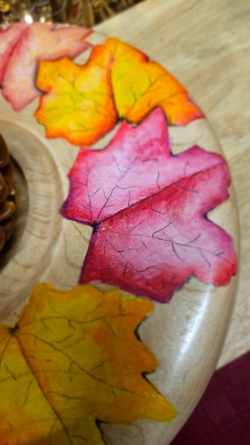 Table centrepiece candle holder