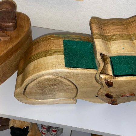 Felix the Guardian: Handcrafted Wooden Box with Customizable Velvet Drawers