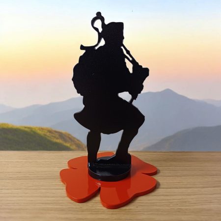 Steel Piper Bill Millin & Poppy Statue