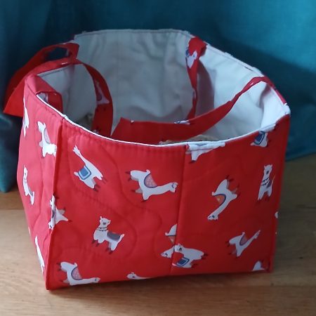 Quilted crafting bag with carry handles