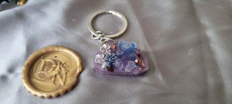 Resin animal flower keyring or pendants, hand painted with gems