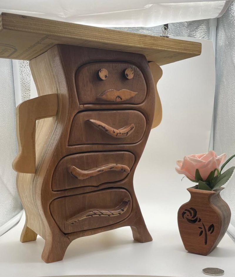 Smiling Box – Organizer Artigianale in Legno di Noce e Tulipwood