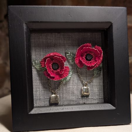 Vintage poppies shadow box frame 12 x 12 cm