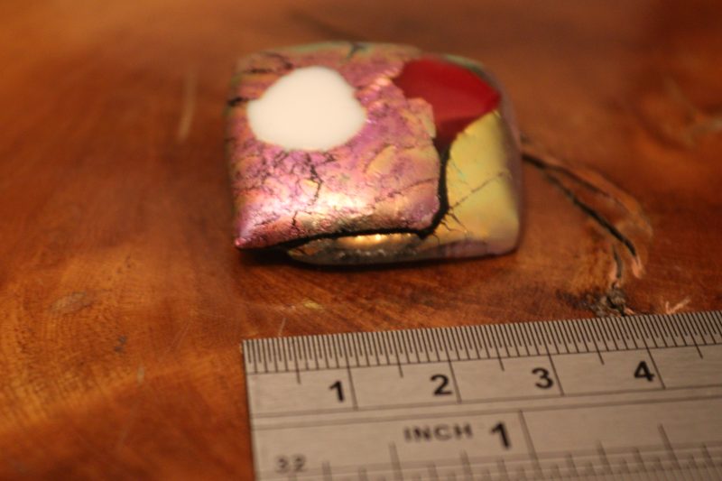 Fuse glass brooch [C5]