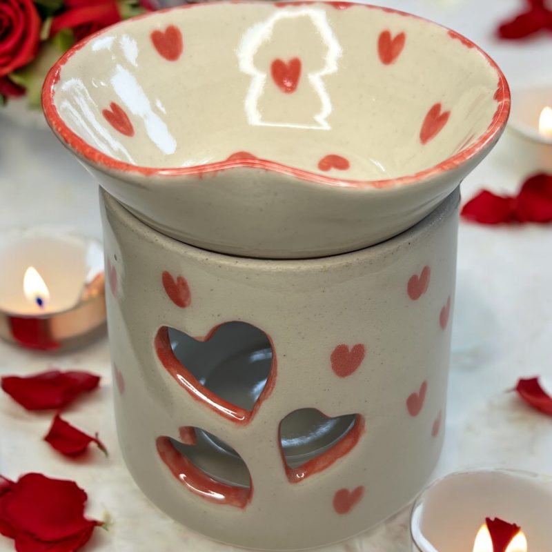 Hand thrown on potters wheel heart wax melt/oil burner