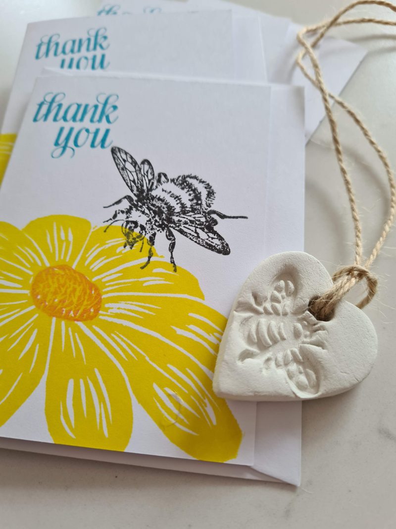 Set of 4 bee thank you cards handprinted