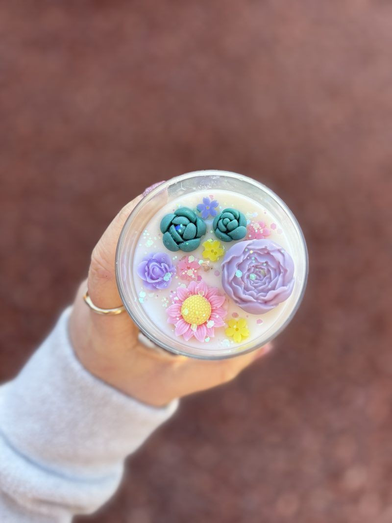 Floral Candle in Medium Jar