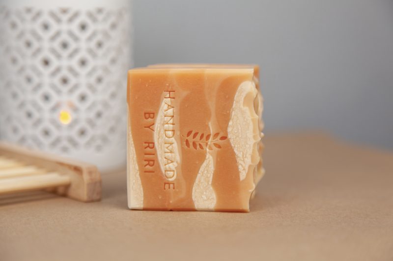 Natural Vegan Soap with Rose Geranium & Lemongrass Essential Oils, Plastic & Palm Free