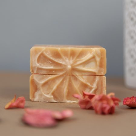 Natural Vegan Soap with Rose Geranium & Lemongrass Essential Oils, Plastic & Palm Free