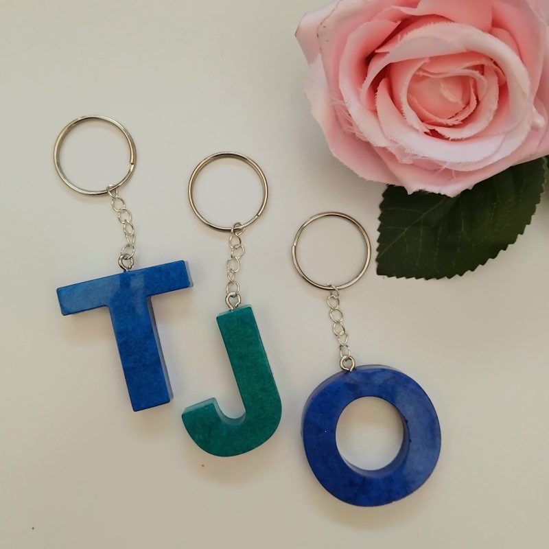 Resin initial keyring, 17 colours, resin initial keyring,resin initial keychain, initial gift