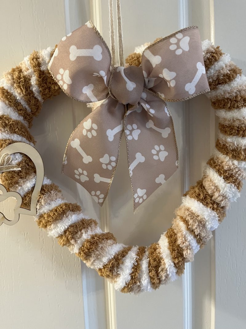 Furry friends 12” heart hanging decoration