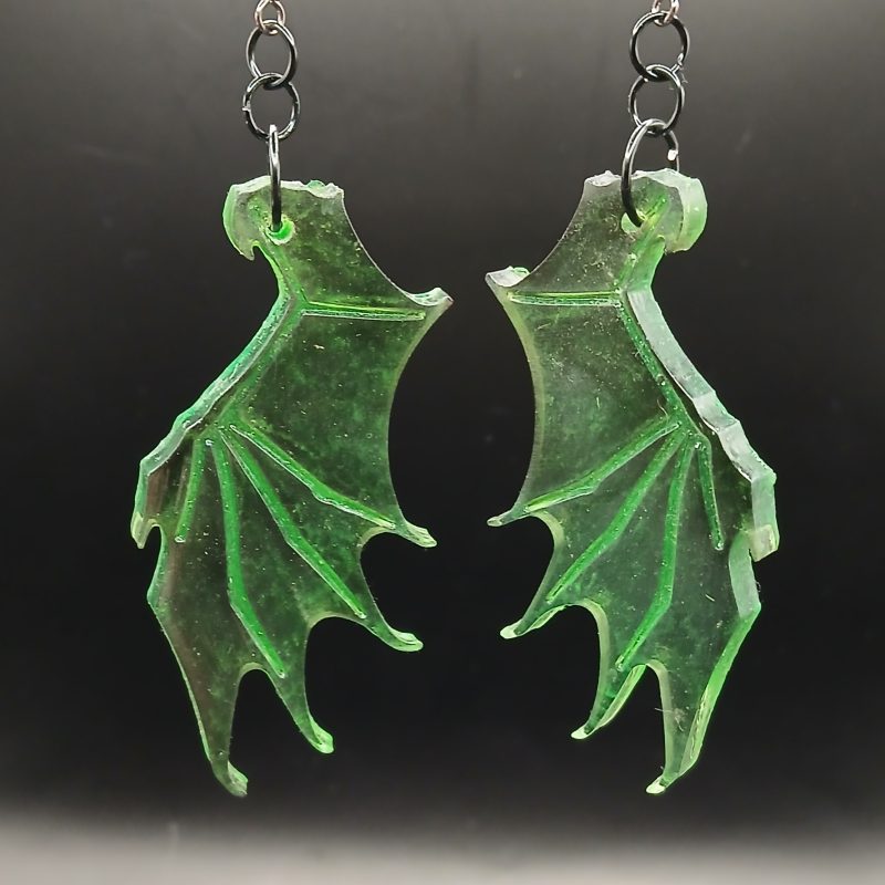 Wicked Wings - handmade earrings | resin | bat wing | UV | glow