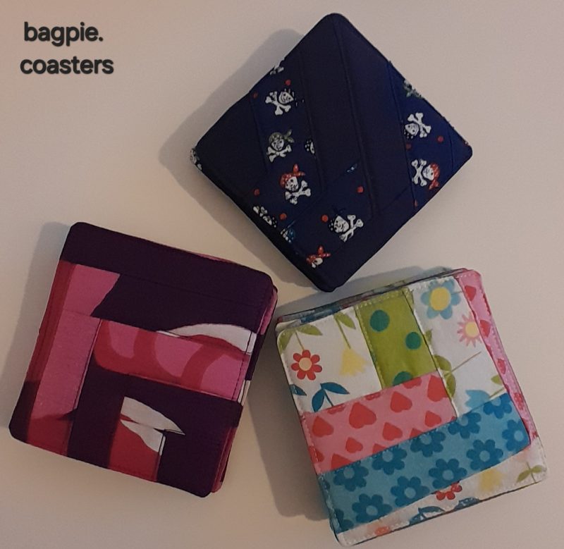 Patchwork coasters. Set of 4, revisable and upcycled, home accessories gift or tableware.