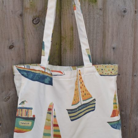 Nautical themed roomy practical tote bag.
