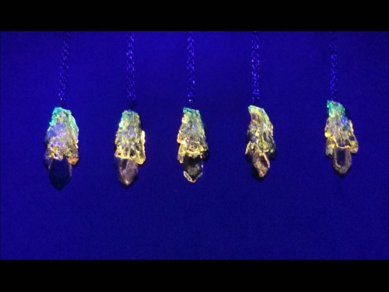 Arcane Artefacts: Volcanic Shard | resin crystal pendant | UV, glow | LARP, Cosplay