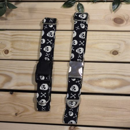 Skull and Crossbones Fabric collar | 2 Buckle Styles | 4 Sizes