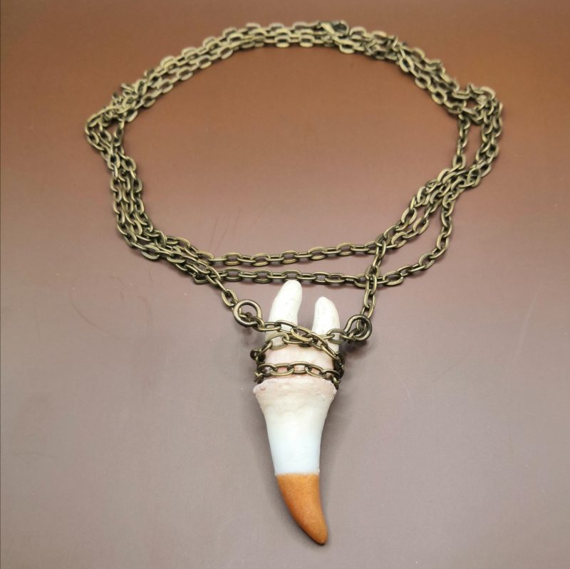 Hunter's Charms - Ogre Chieftain's Tusk | resin pendant | Fang | LARP, cosplay