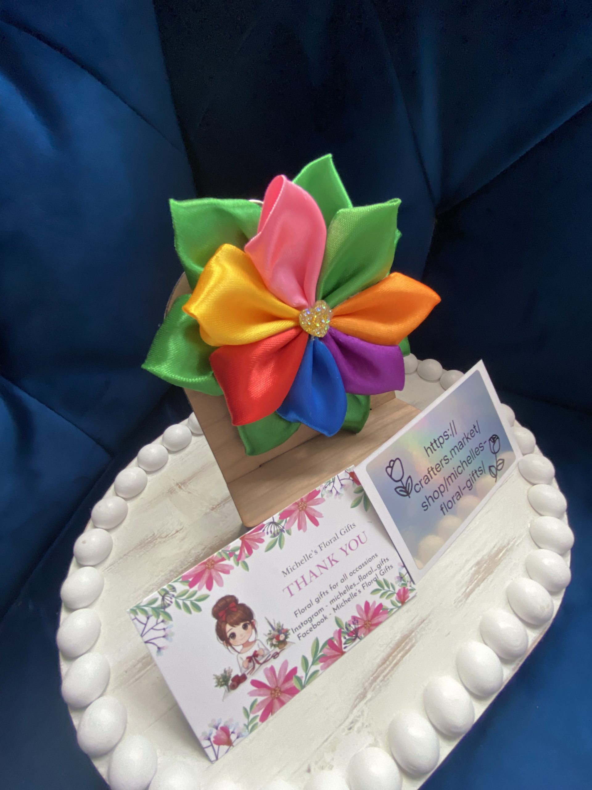 Beautiful rainbow ribbon flower keyring