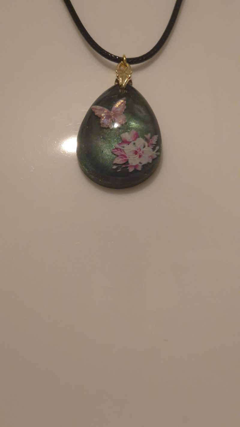 Handmade Resin Butterfly & Floral Pendant Necklace – Unique & Elegant