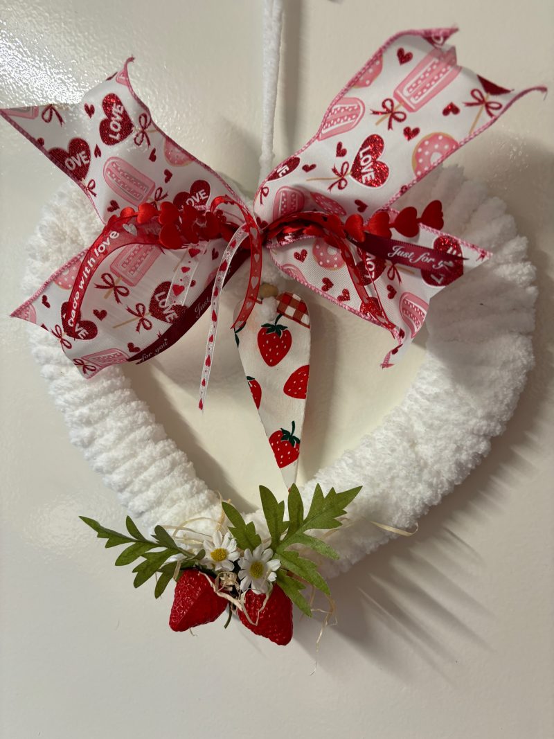 Woollen Heart Door Hanger