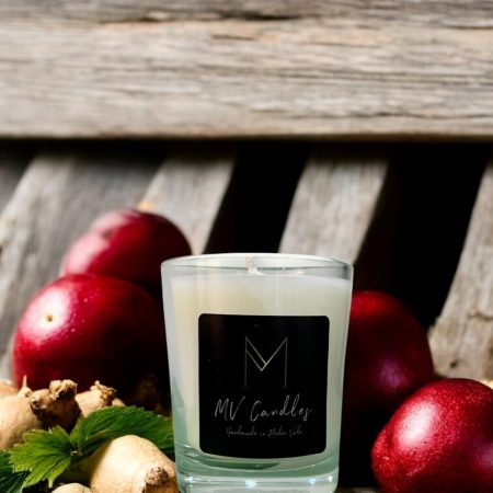 Cranberry and Ginger Scented Candle