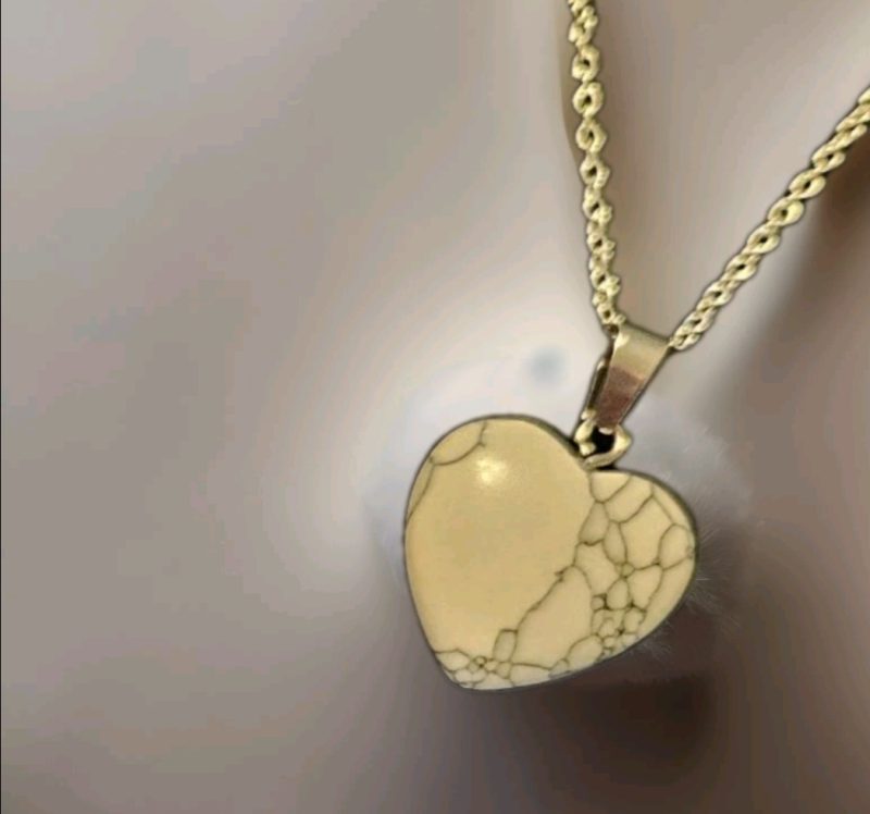 Marble heart necklace.