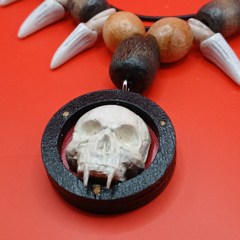 Hunter's Charms - Vampire Slayer's Talisman | resin clay pendant | Skull, Fangs | LARP, cosplay