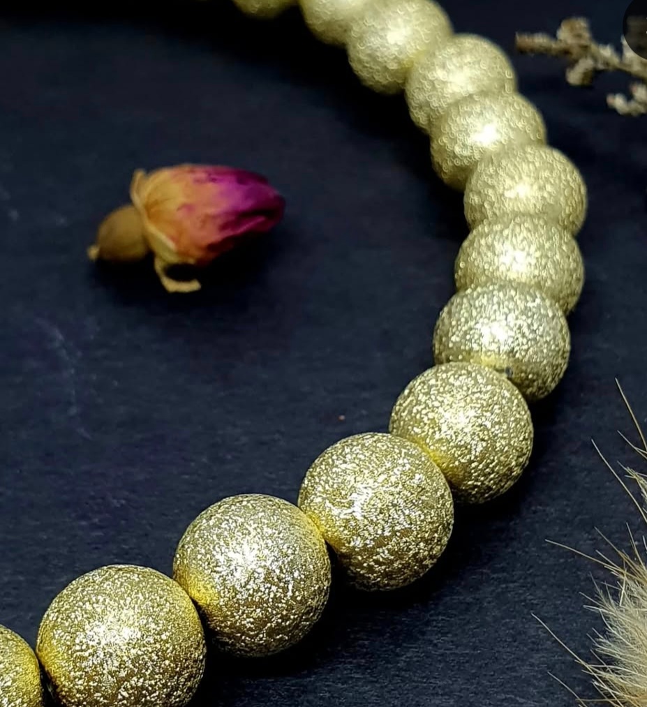 Goldie pet Necklace - Image 2