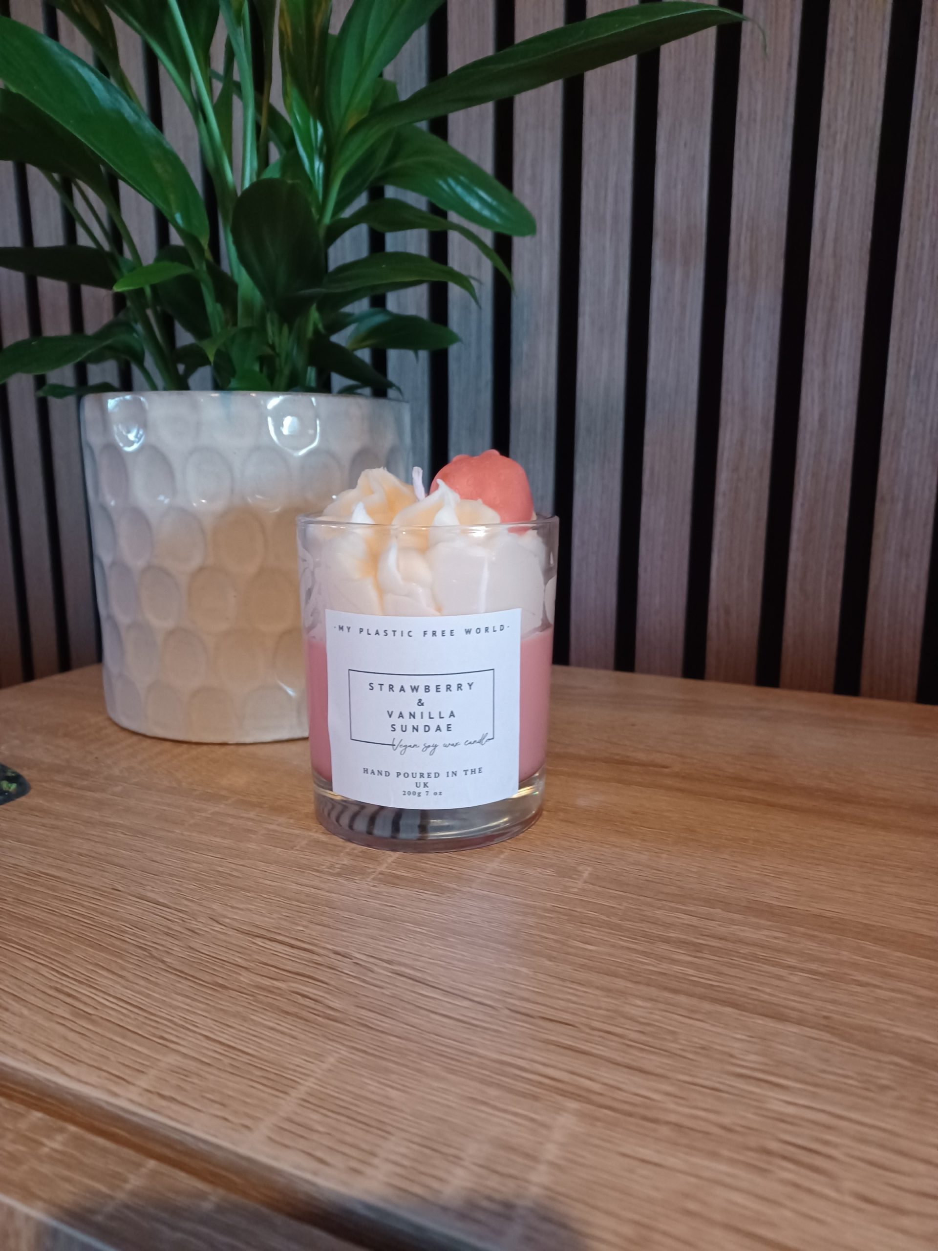 My Plastic Free World Strawberry & Cream Sundae Whipped Candle