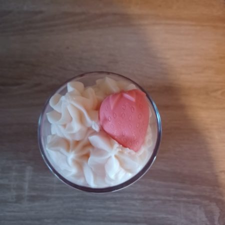 My Plastic Free World Strawberry & Cream Sundae Whipped Candle