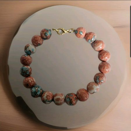 Ocean jade beaded bracelet.