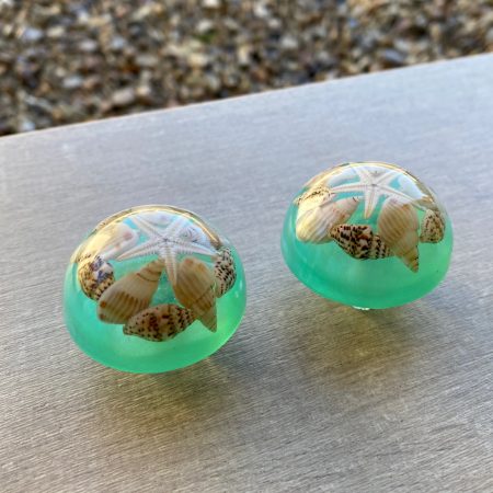 Pair of seashell drawer knobs for ocean styled rooms