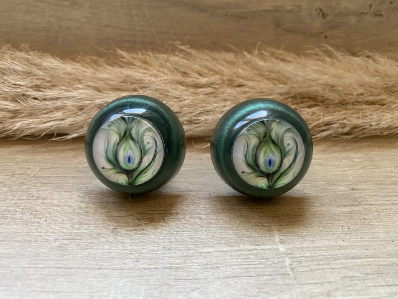 Pair of drawer knobs, green peacock feather design
