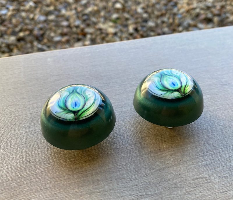 Pair of drawer knobs, green peacock feather design