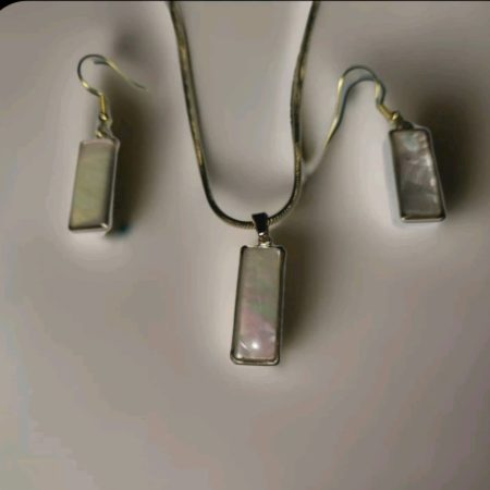 White abalone shell necklace and earrings.