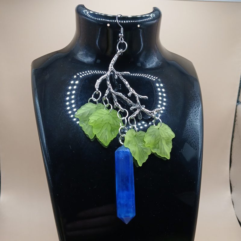 Verdant Silver | necklace and earrings set | metal | resin