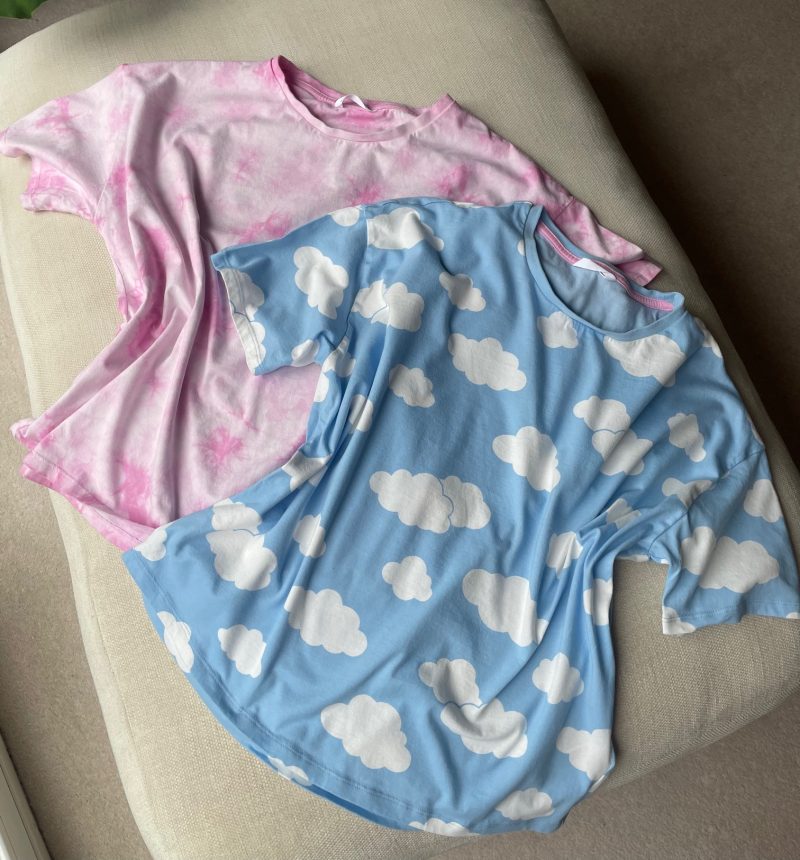 Mini pillow with removable cover ("Pink Splash")
