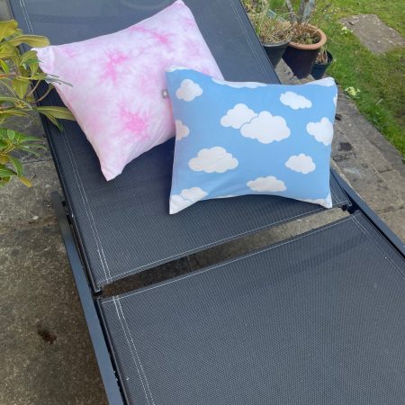 Mini pillow with removable cover ("Pink Splash")