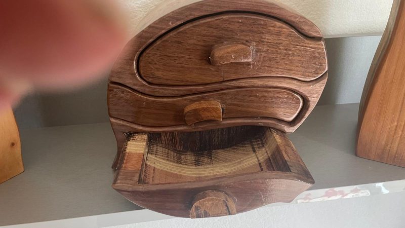 Solid wood box – elegance, order and personality in one object