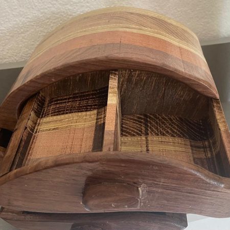 Solid wood box – elegance, order and personality in one object