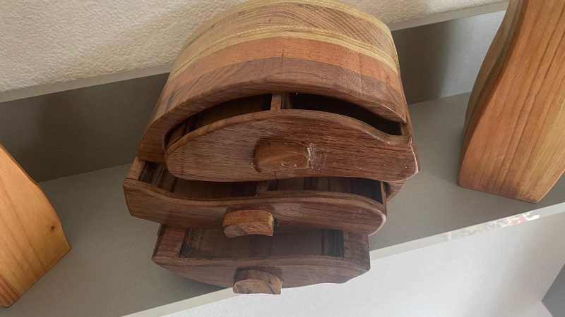 Solid wood box – elegance, order and personality in one object