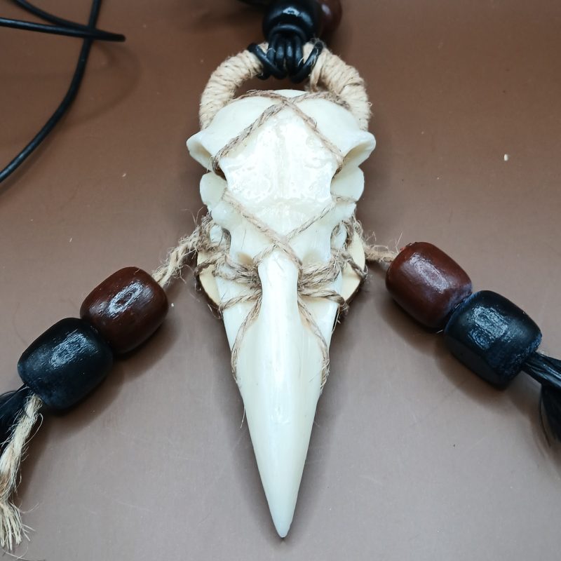 Arcane Artefacts: Raven Keeper's Totem | tribal necklace | skull, talons | LARP, Cosplay, theatre