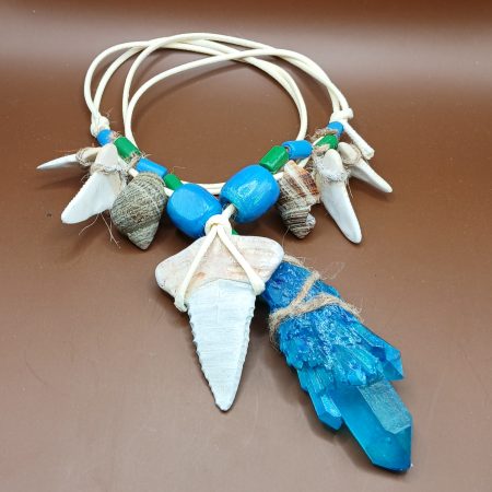 Hunter's Charms - Divemaster | resin, polymer clay pendant | crystal, teeth | LARP, cosplay, theatre