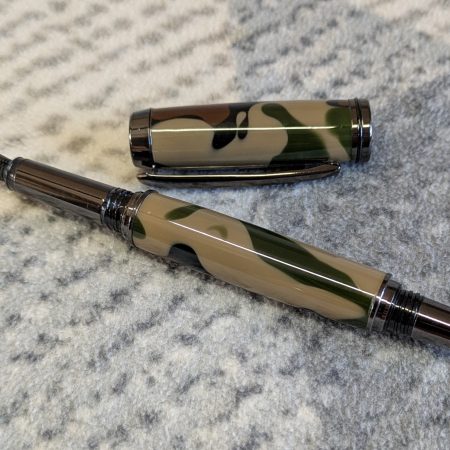 Acrylic Jr Gentleman-style fountain pen made from camouflage coloured acrylic with gun metal fitting