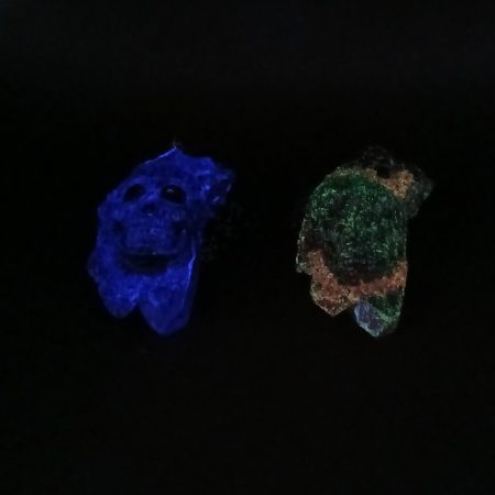 Arcane Artefacts: Spirit Shards - crystal resin pendant | UV, glow | LARP, cosplay, theatre