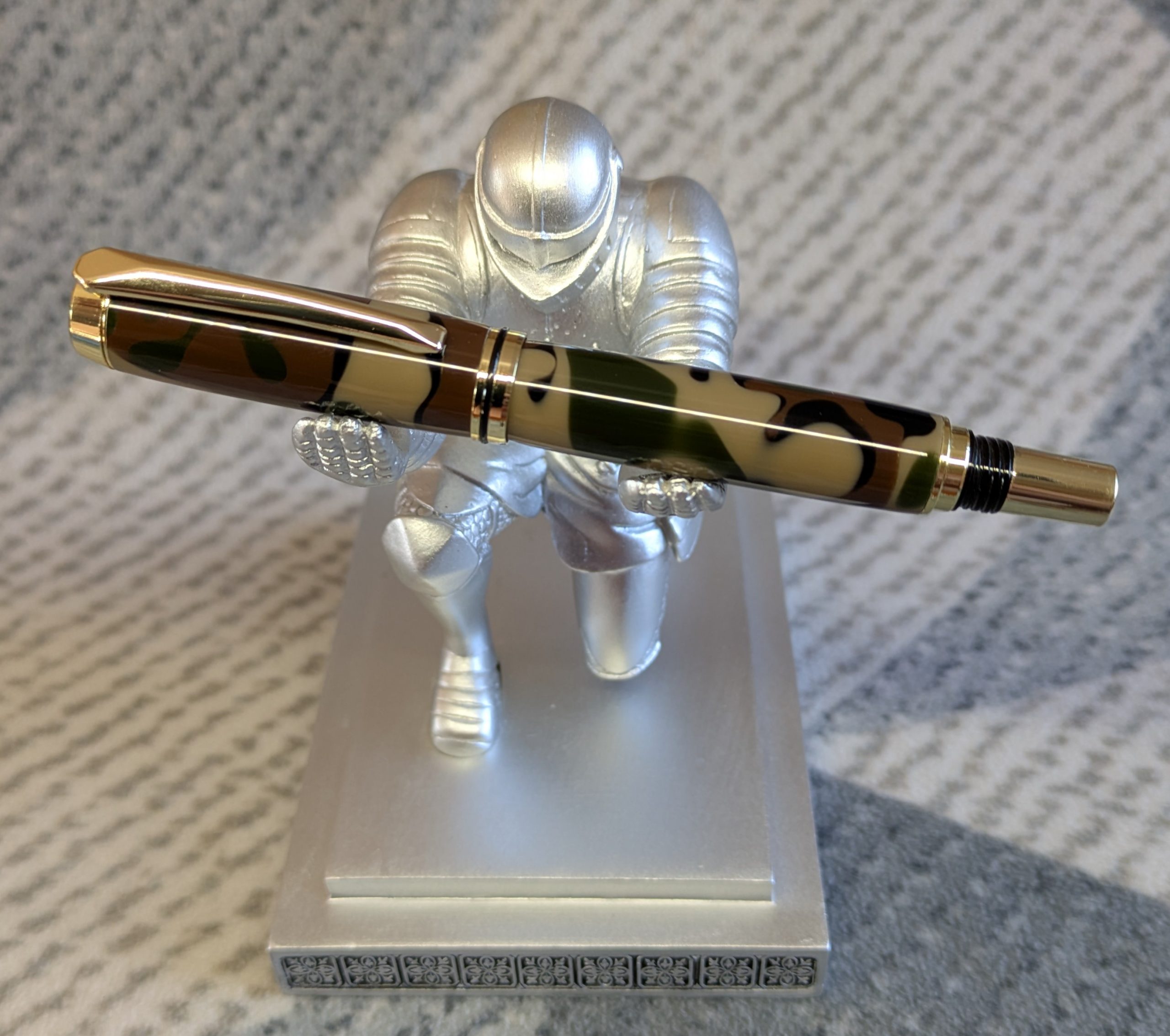 Acrylic Jr Gentleman-style fountain pen made from camouflage coloured acrylic with gold fittings